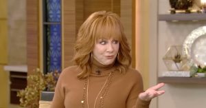 Reba Mcentire