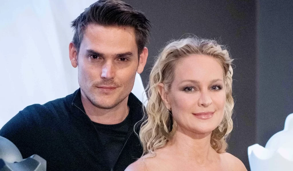 did sharon case and mark grossman breakup