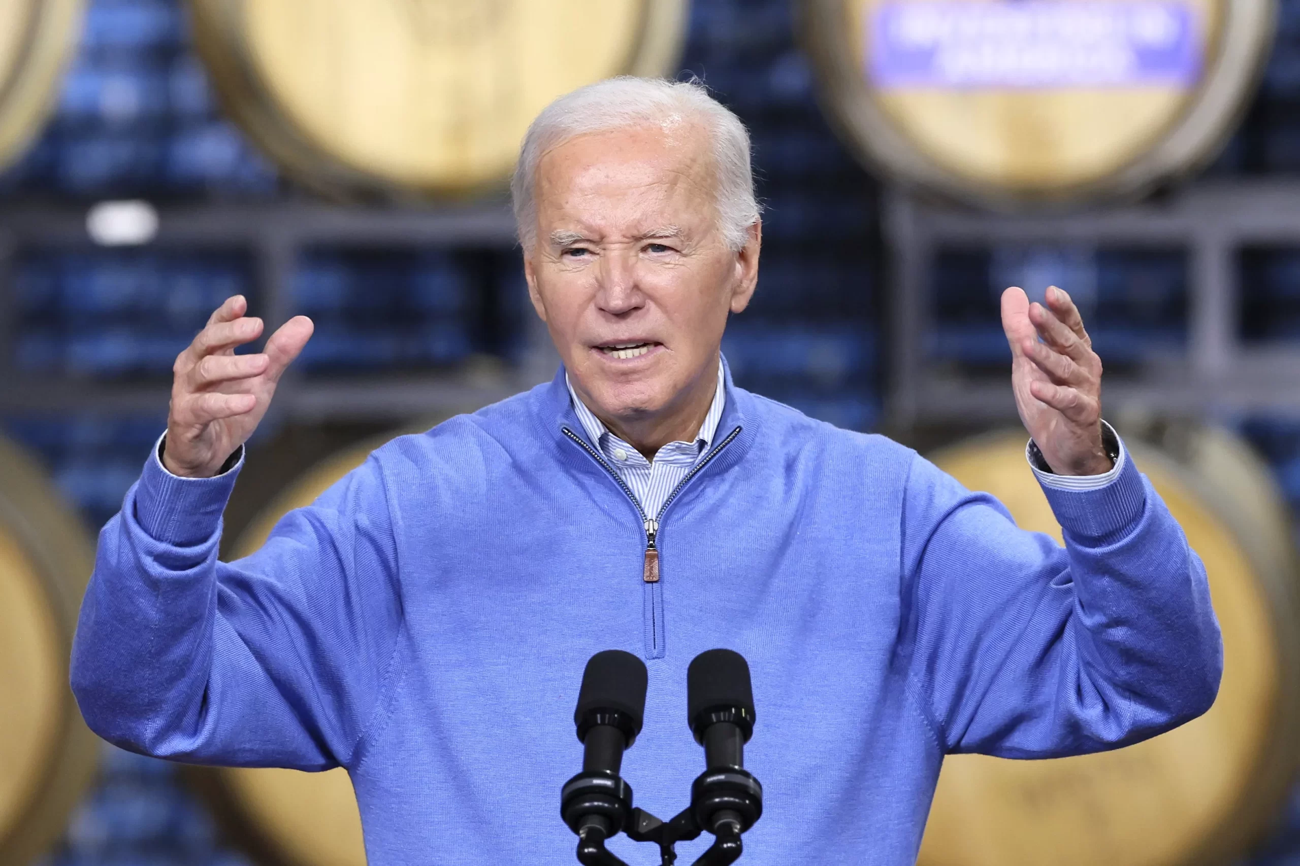Biden Postpones Evaluation of New Natural Gas Export Terminals, Citing Climate Concerns