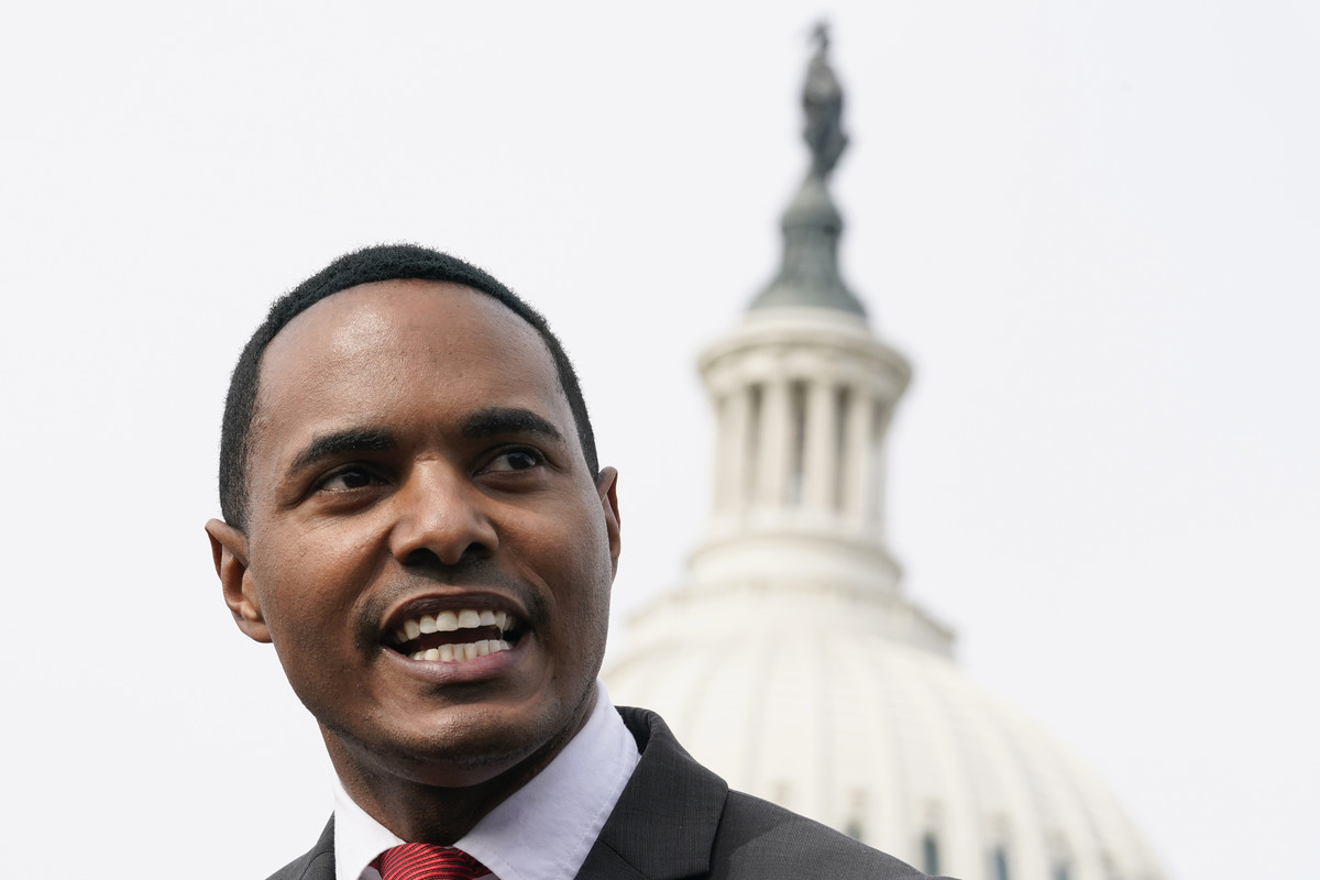 Dems face new divisions over Israel-Hamas war