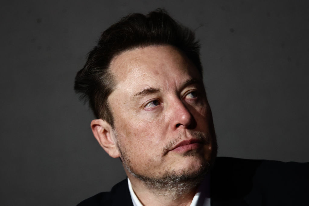 Elon Musk Meets With Donald Trump as Former President Seeks 2024 Campaign Funding