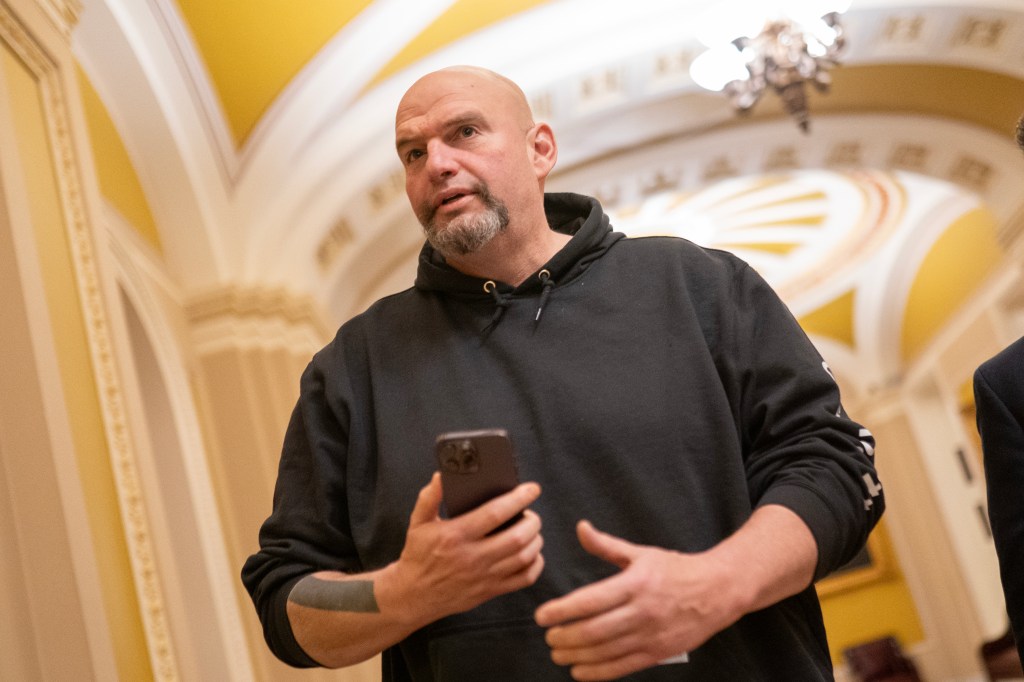 Sen. John Fetterman’s top communication staffers resign after backlash over politician’s pro-Israel stance