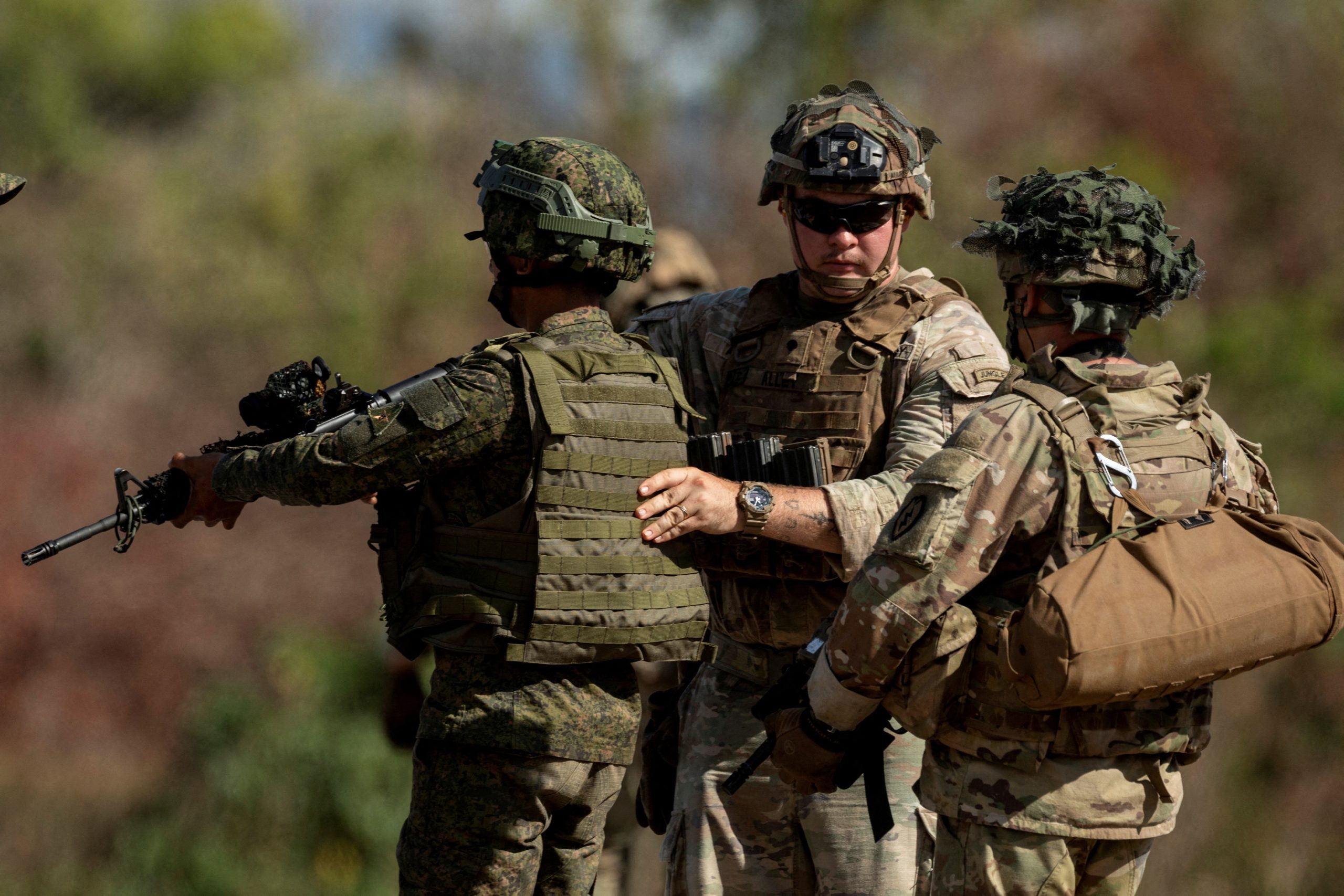 U.S. Army Collaborates in Strategic Port Development in the Philippines Amid Regional Tensions