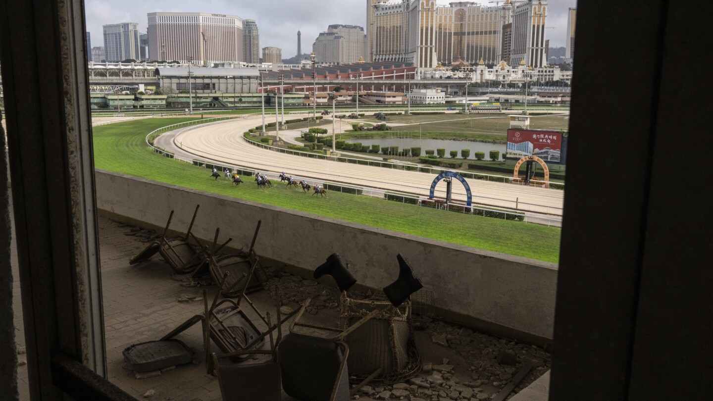 China’s gambling hub of Macao holds its its final horse race, ending a tradition of over 40 years