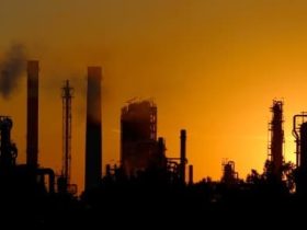Russia Is Struggling to Repair Refineries Due to Sanctions