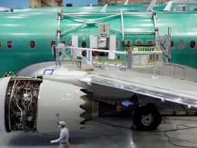 Boeing Loses $355 Million in Latest Quarter