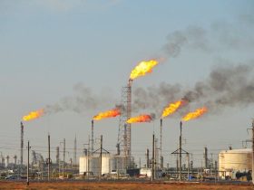 Natural Gas undergoes profit taking after six-day rally