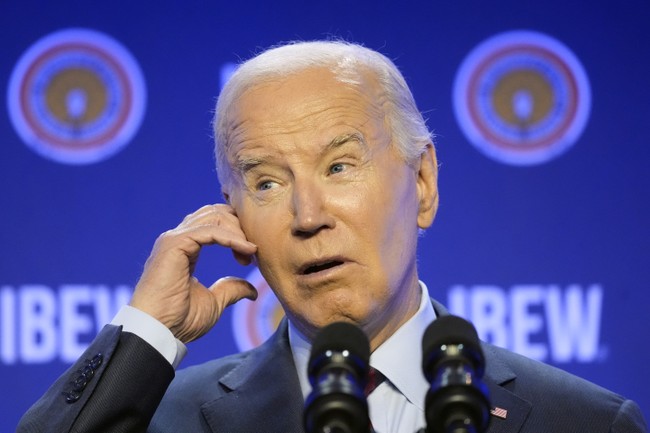 Biden Descends Into Confusion About Jan. 6, Tells Wild Tales About Trump at Michael Douglas Fundraiser