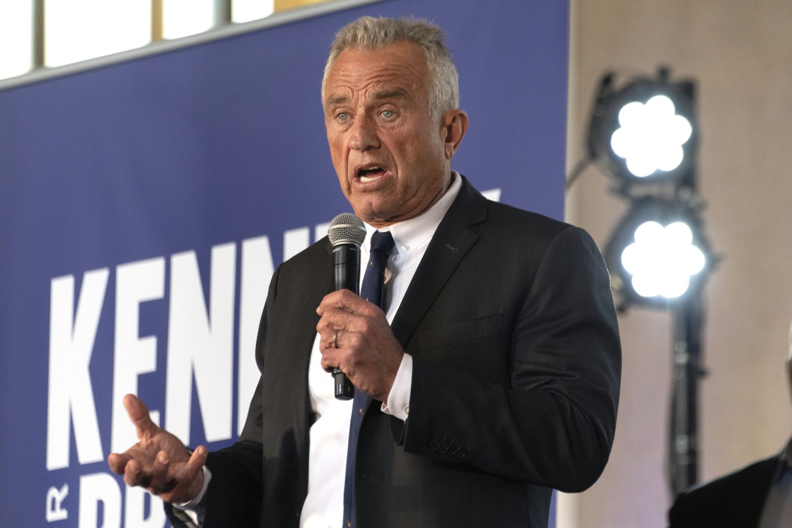 RFK Jr.