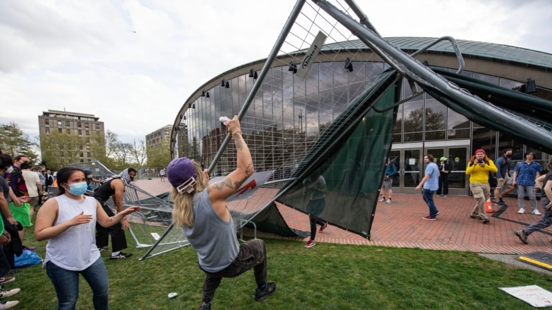Pro-Palestinian protesters break through barricades to retake MIT encampment