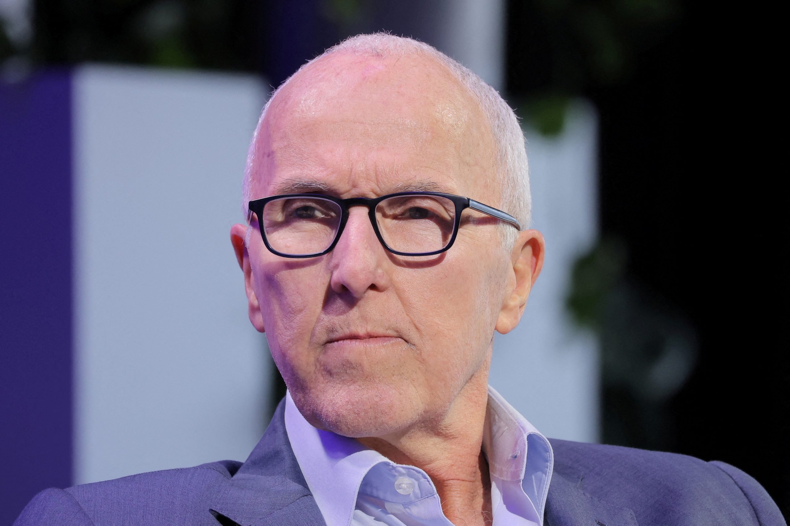 Frank McCourt Leads Bid to Buy TikTok and Revolutionize Internet Privacy with Decentralized Model