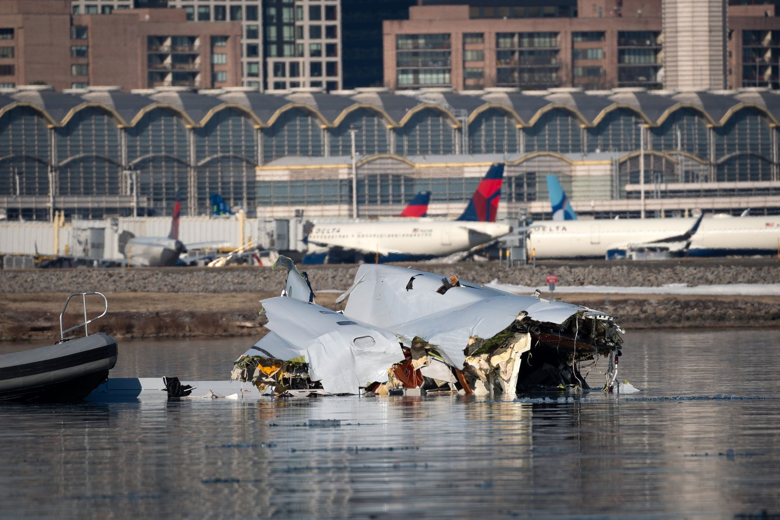 Trump Offers Condolences for Mid-Air Collision Victims While Criticizing Aviation Diversity Policies