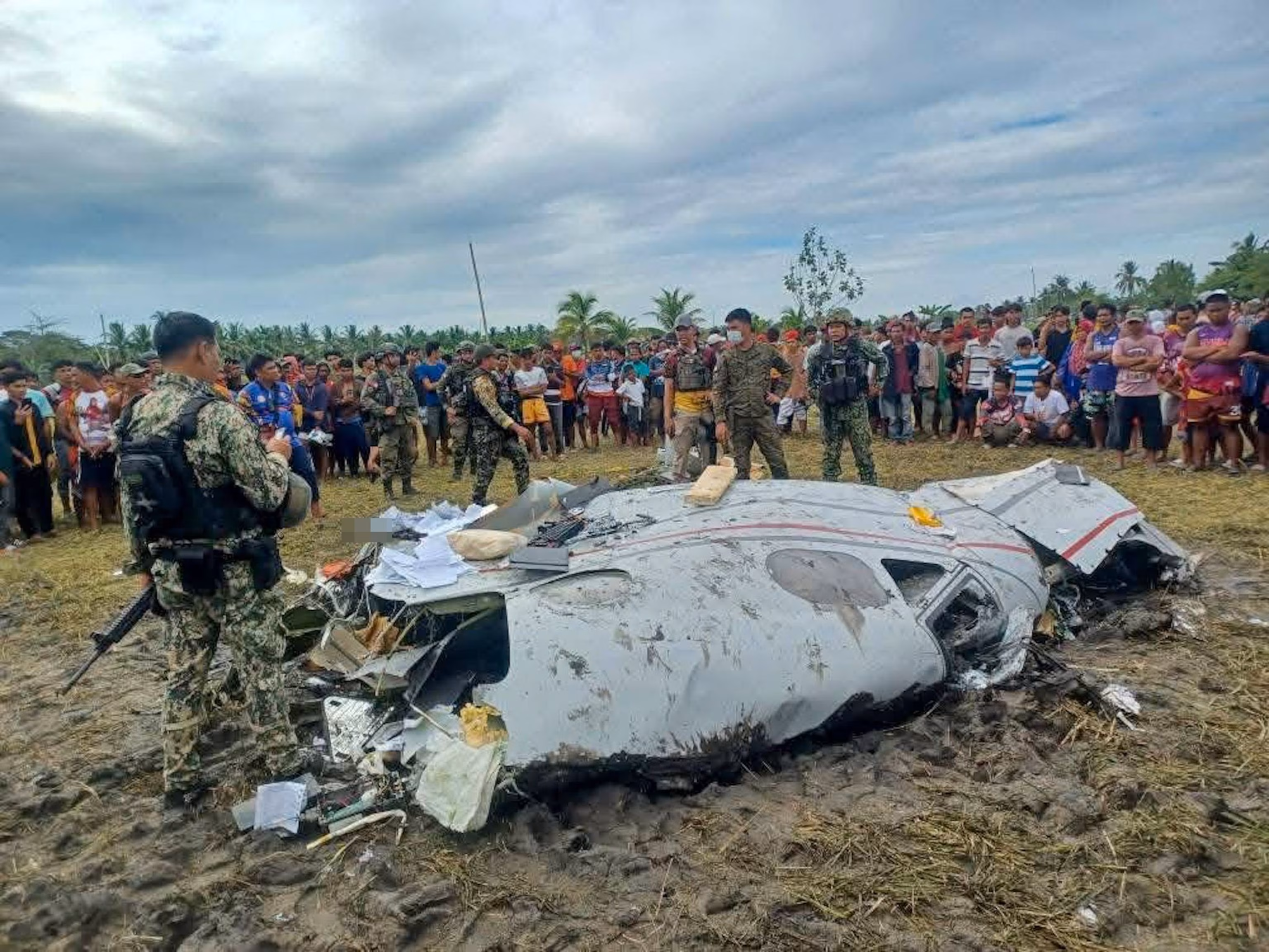 U.S. Military Aircraft Crashes in Philippines, Killing Four on Reconnaissance Mission