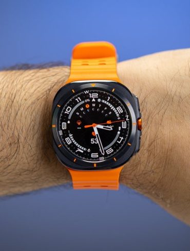 Samsung Drops Galaxy Watch Ultra Price by $125, Making It a Cheaper Apple Watch Alternative