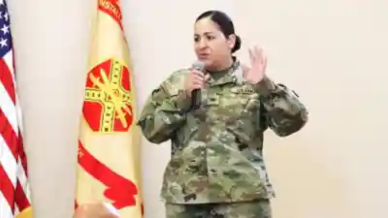 Fort McCoy Commander Suspended After Missing Trump and Vance Photos Spark Political Backlash