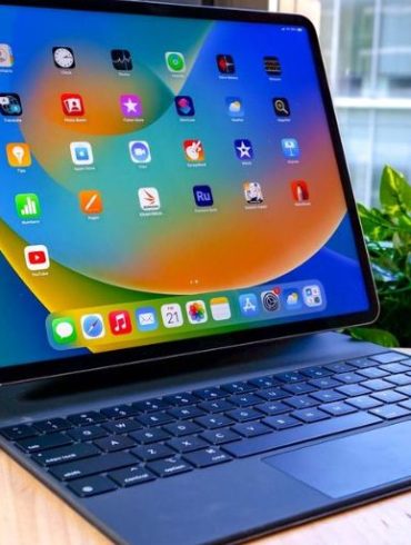 Apple iPad Pro (M2, 2024)
