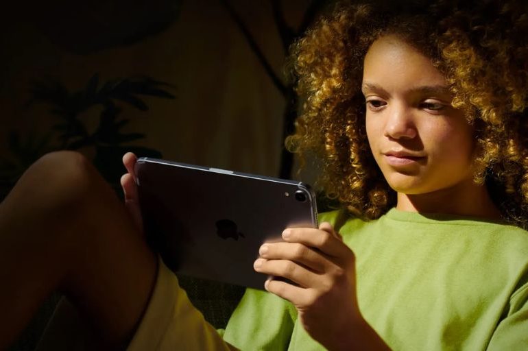How to Protect Kids Online Apps and Tips