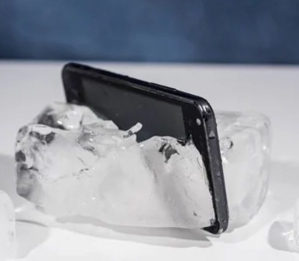 How to Reset a Frozen Smartphone Safely