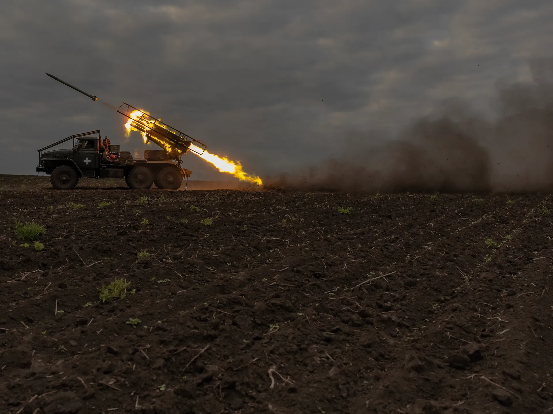 Russia Launches Record Drone Barrage on Ukraine Just After Peace Talks Stall