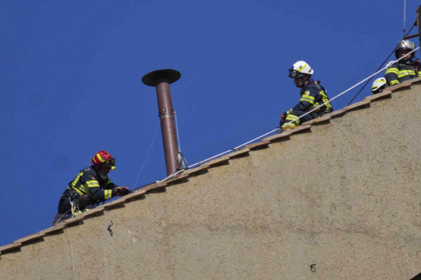 Sistine Chapel Chimney Rises as Cardinals Prepare to Elect Pope Francis’ Successor