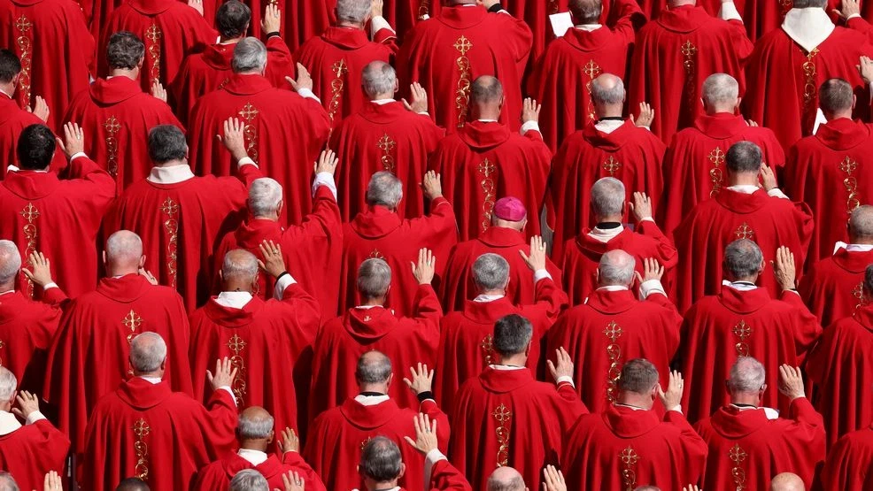 Vatican Enforces Total Signal Blackout as Cardinals Enter Isolation to Elect New Pope