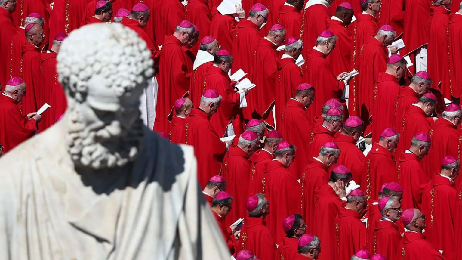 Vatican Enforces Total Signal Blackout as Cardinals Enter Isolation to Elect New Pope