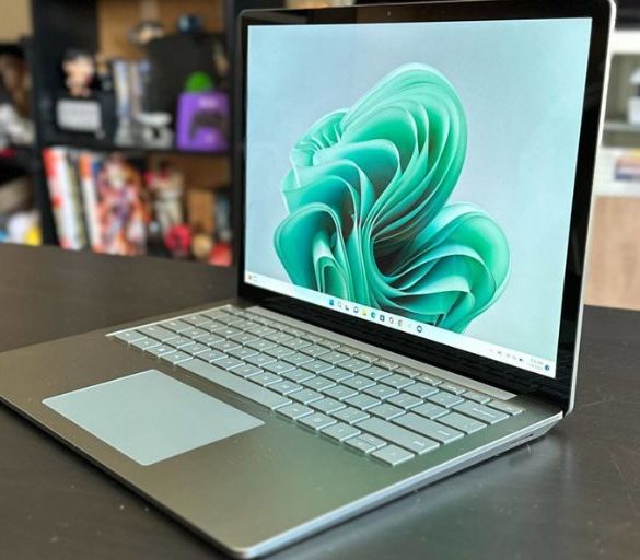 What to Do If Your Laptop Won't Turn On