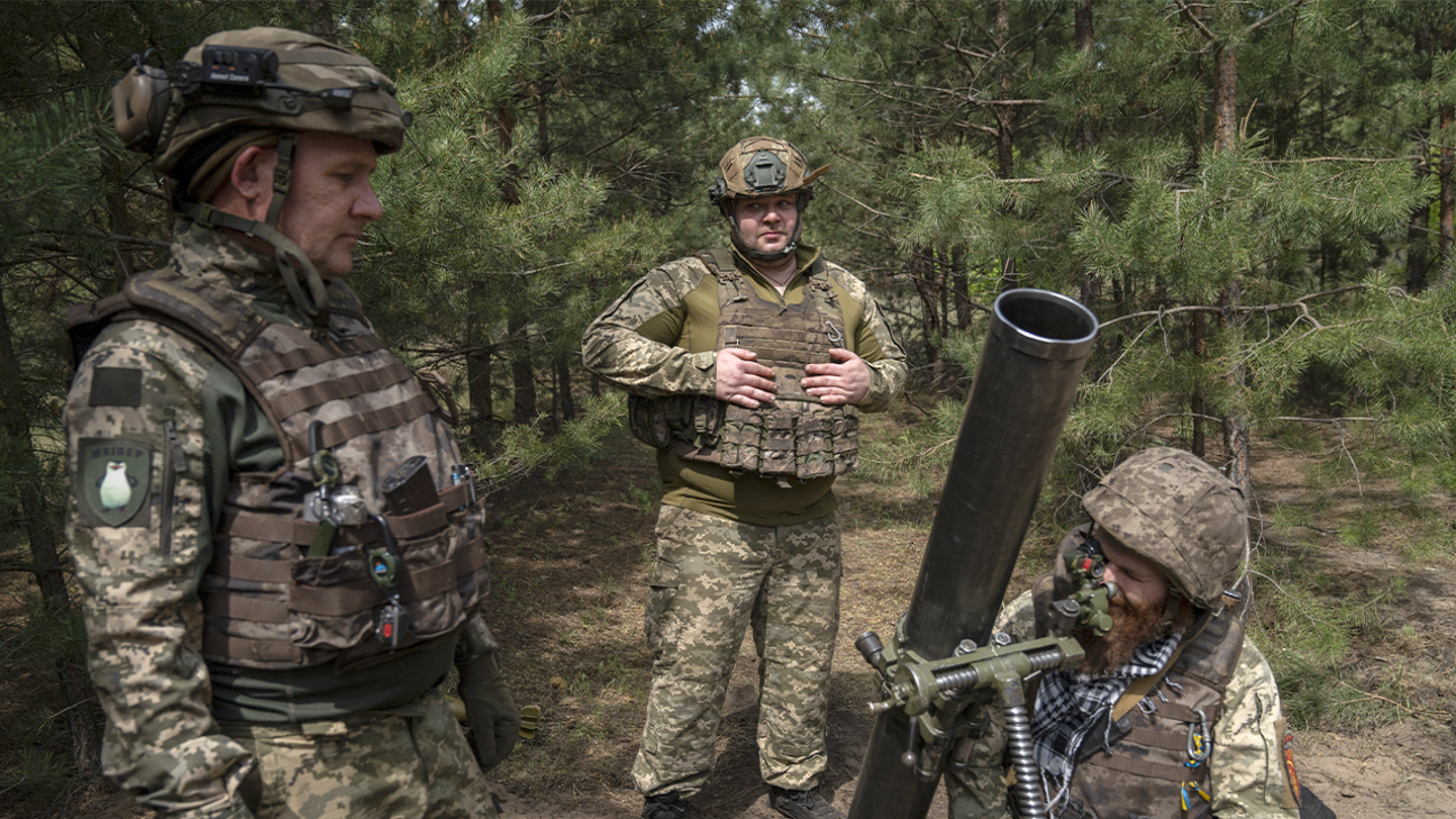 Drone Strikes and Symbolic Contrasts Define High Stakes Peace Talks Between Russia and Ukraine