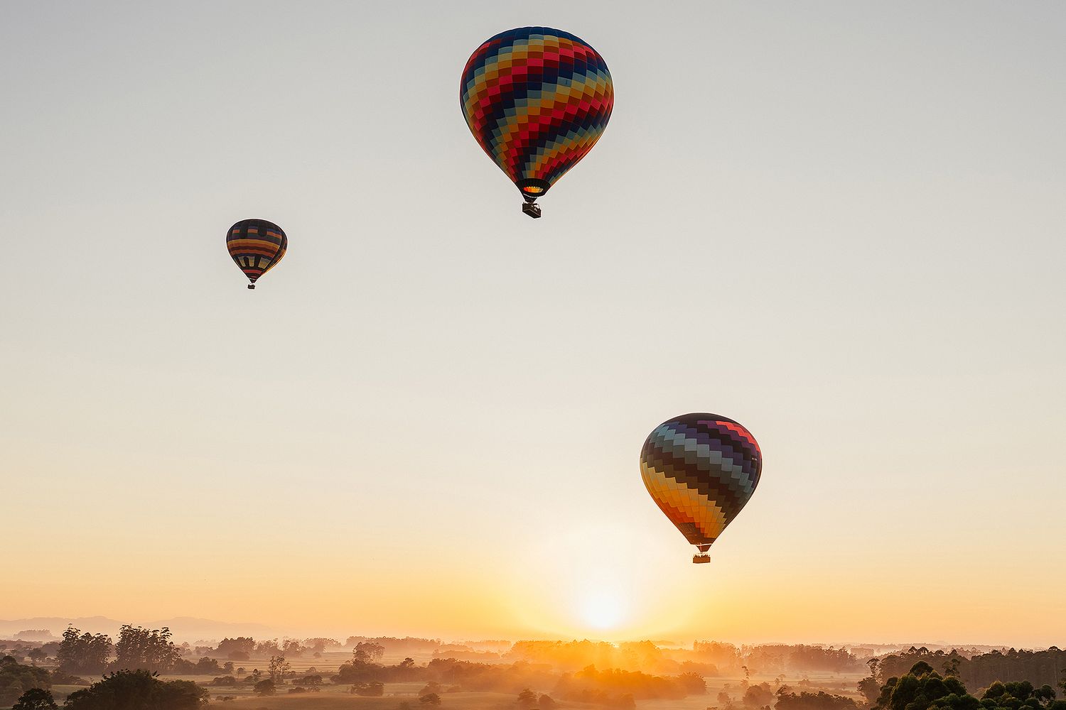 Eight Killed in Fiery Brazil Balloon Crash as Survivors Leap to Escape Mid-Air Blaze
