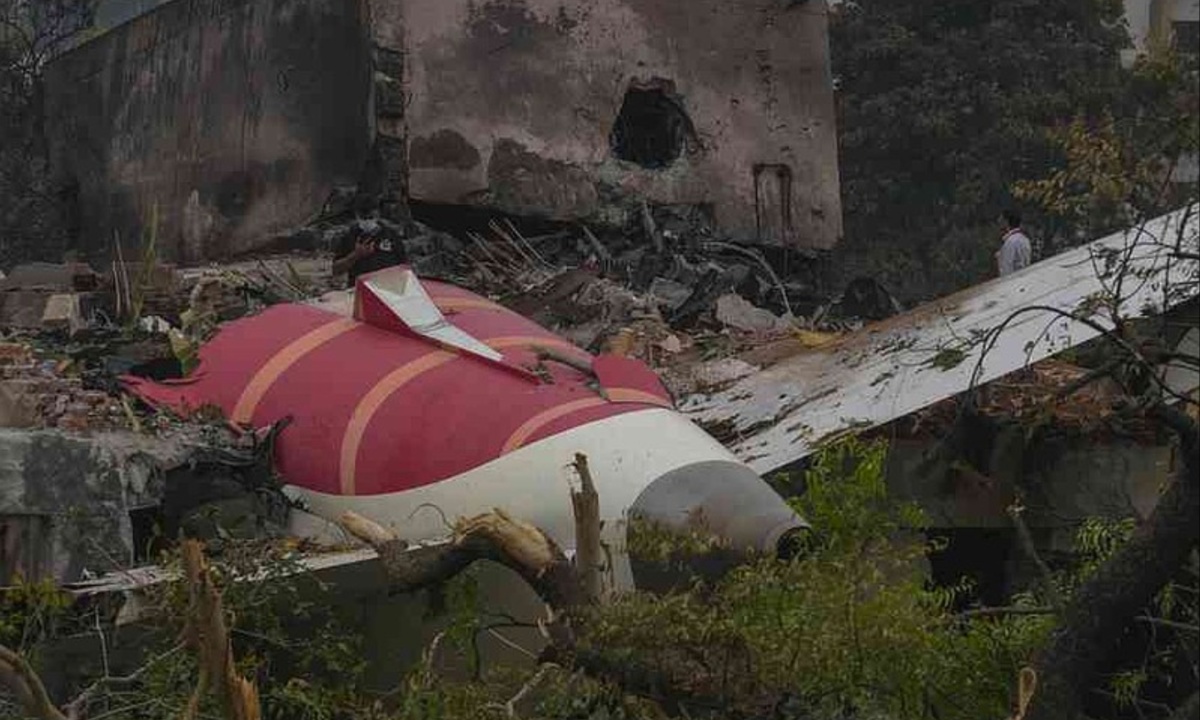 Hope Flickers for Father Searching Ruins After Deadly Air India Crash Kills 271