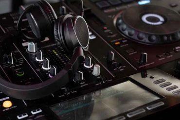 Tips for Buying Tech Gear During Sales