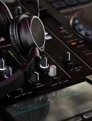 Tips for Buying Tech Gear During Sales