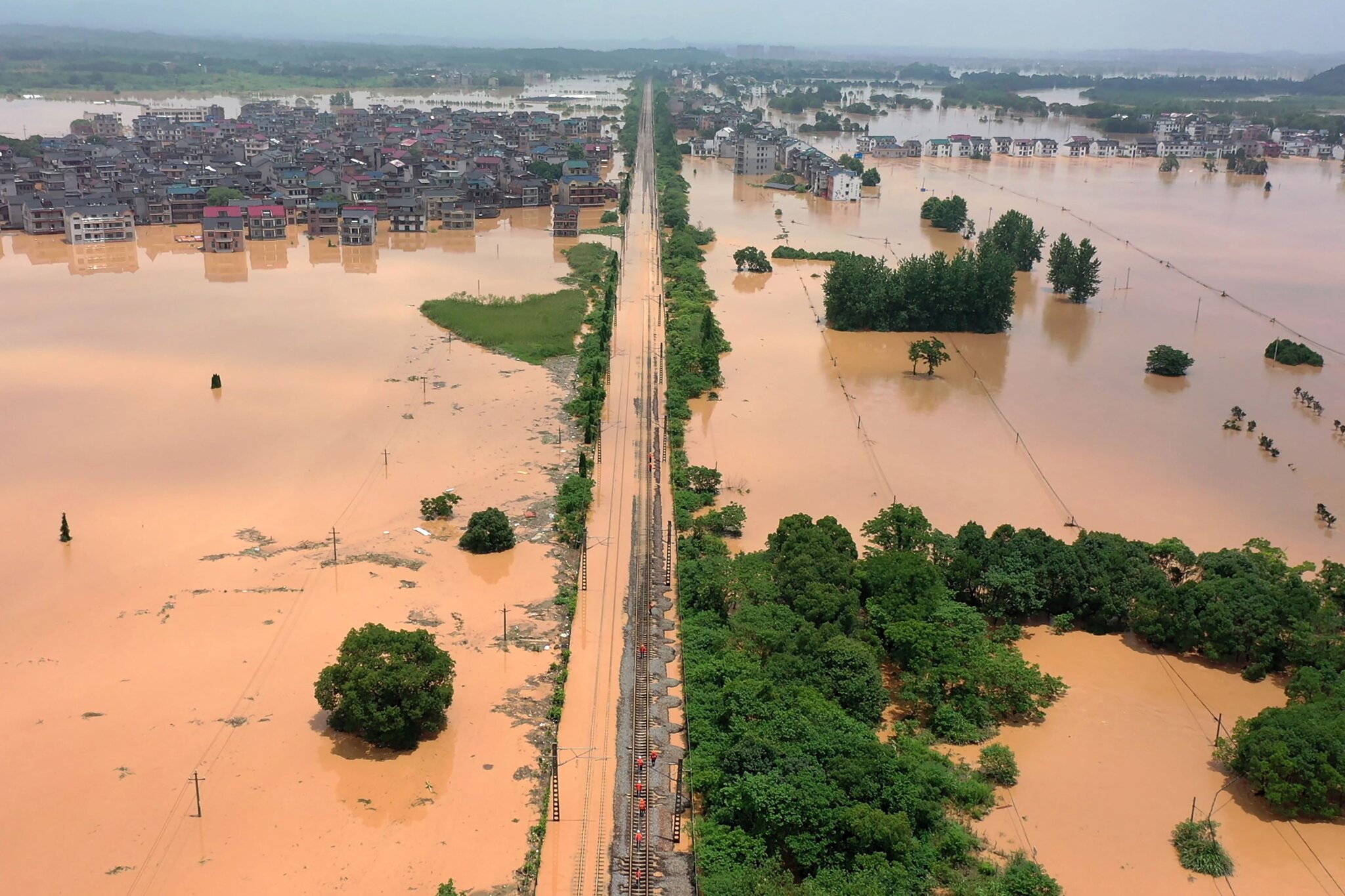 Deadly Floods Ravage Northern China as Extreme Weather Sparks National Emergency and Humanitarian Crisis