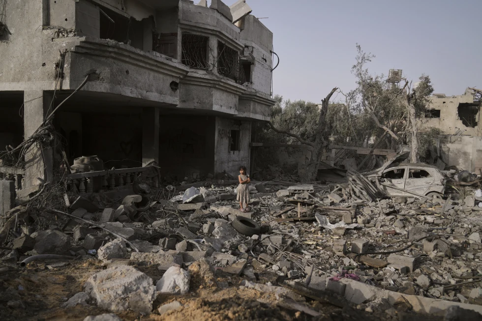 Hamas Demands Permanent War End, Rejects Trump-Backed Ceasefire Amid Rising Gaza Toll