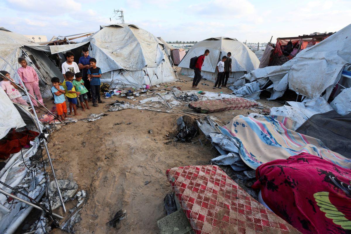 Hamas Signals Shift Toward Full Peace Deal as Ceasefire Talks Stall and Hostage Plan Falters