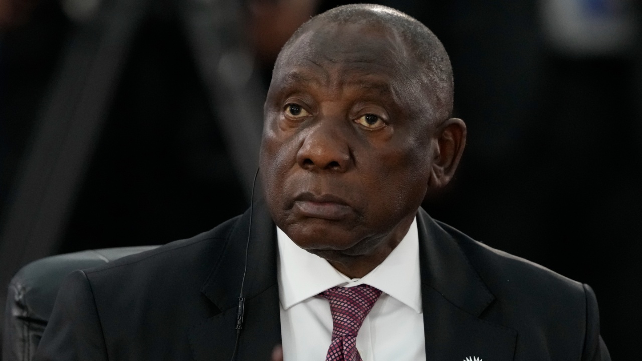 Ramaphosa Suspends Police Minister Senzo Mchunu Amid Explosive Crime and Corruption Allegations