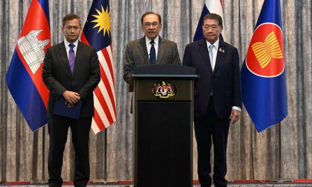 Thailand-Cambodia Ceasefire Holds Amid Global Pressure, Local Tensions, and Push for Trade Recovery