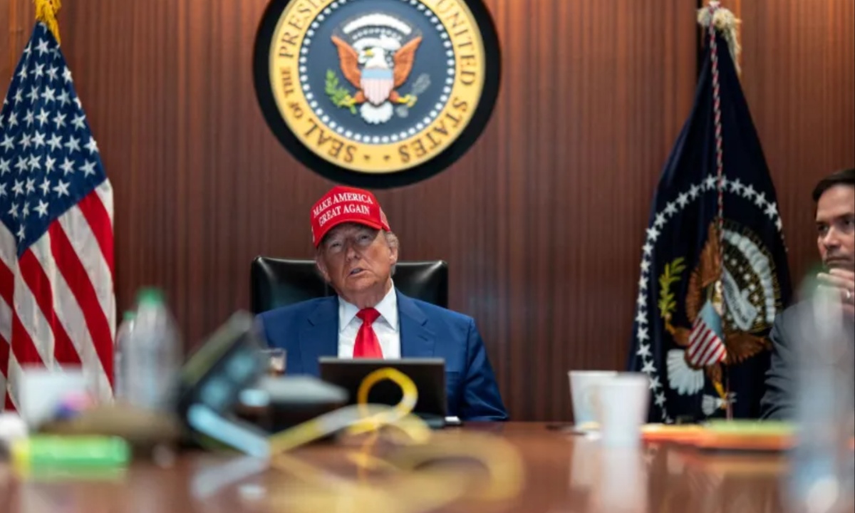 Trump Shifts from Diplomacy to Force as Gaza Peace Talks Collapse and Global Pressure Mounts