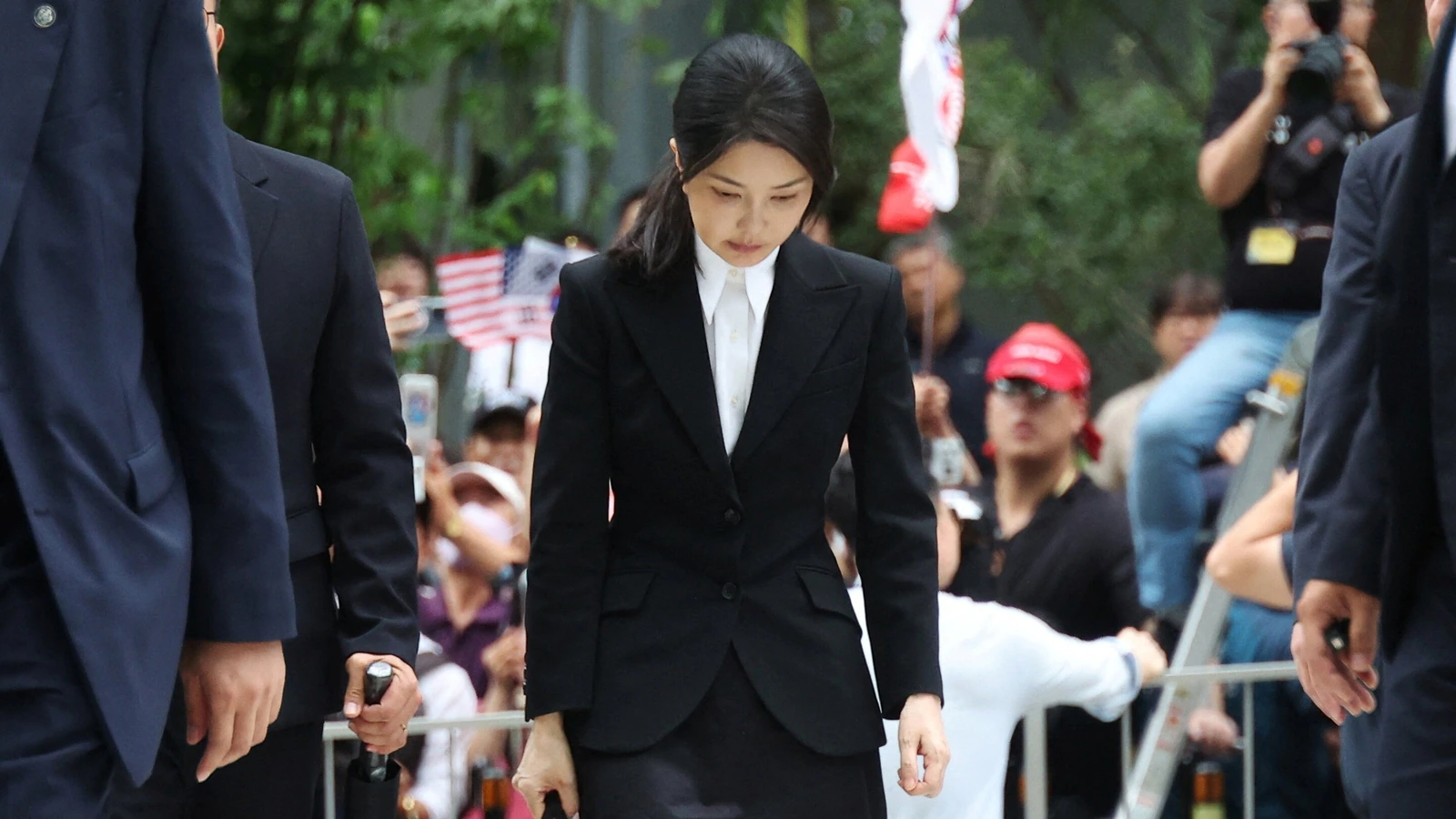 Former South Korean First Lady Kim Keon Hee Arrested in Expanding Corruption and Political Scandal