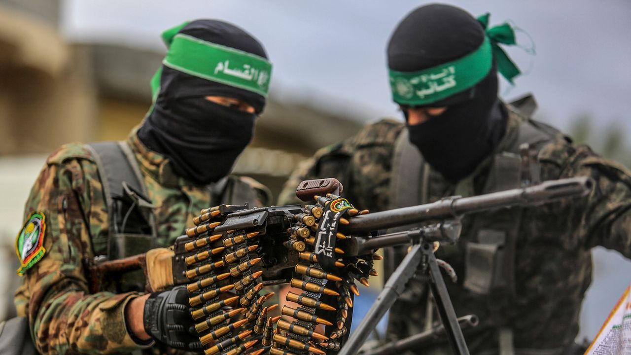 Hamas Rejects Disarmament Without Statehood as Gaza Ceasefire Talks Collapse and Death Toll Rises