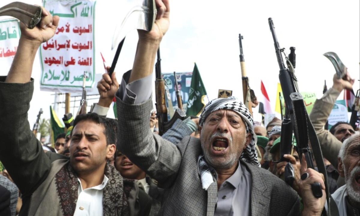 Israeli Airstrike Kills Houthi Prime Minister In Sanaa As Regional Conflict Deepens