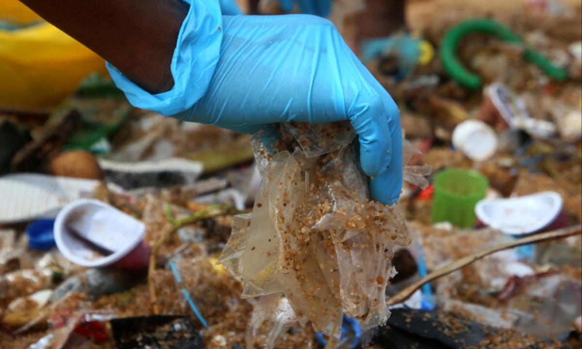 Plastic Treaty Talks Collapse as Nations Clash Over Production Cuts and Recycling Solutions