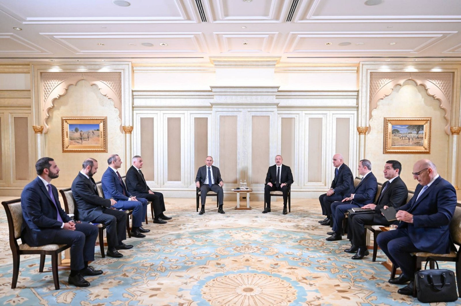 Trump Hosts Historic Armenia-Azerbaijan Summit to Finalize Peace and Launch Trade Corridor