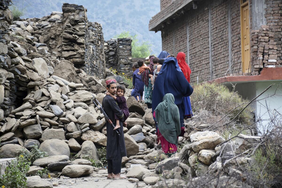 Powerful 6.0 Quake Kills Hundreds in Afghanistan as Taliban Pleads for Urgent International Aid